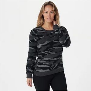 BAREFOOT DREAMS CozyChic Camo Long Sleeve Sweater